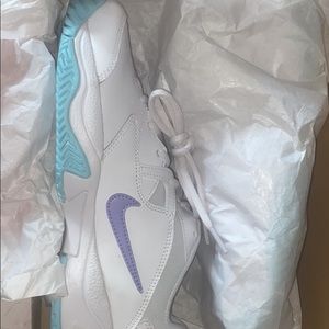Nike court Lite 2 size 7.5 women’s